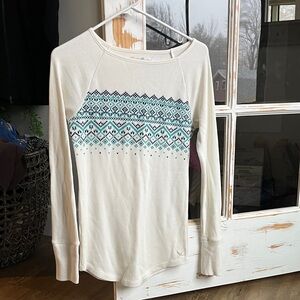 Eddie Bauer Cream and Blue Geometric Long Sleeve Tee